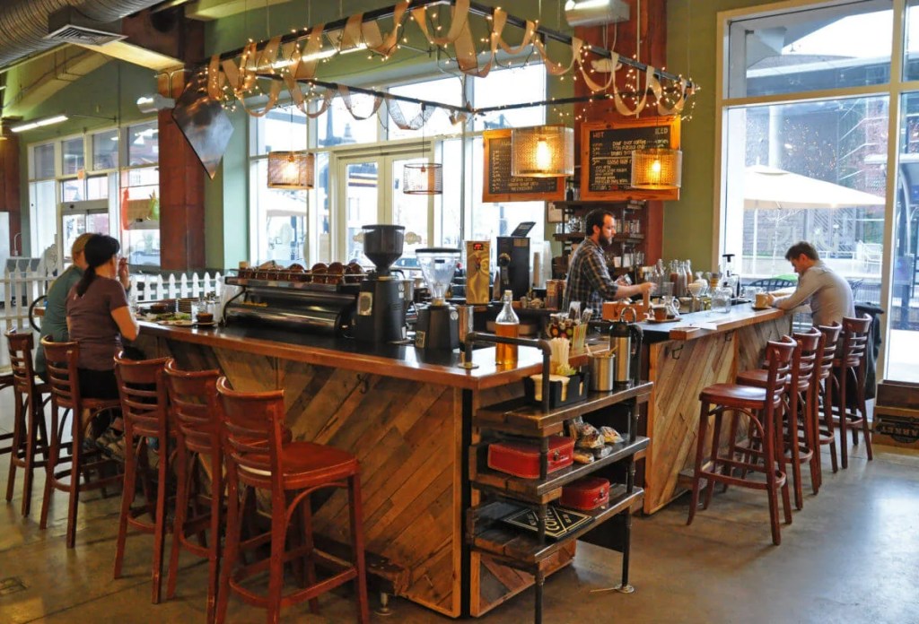 Restaurants and Bars Will Shut Down at 5 p.m. Tuesday