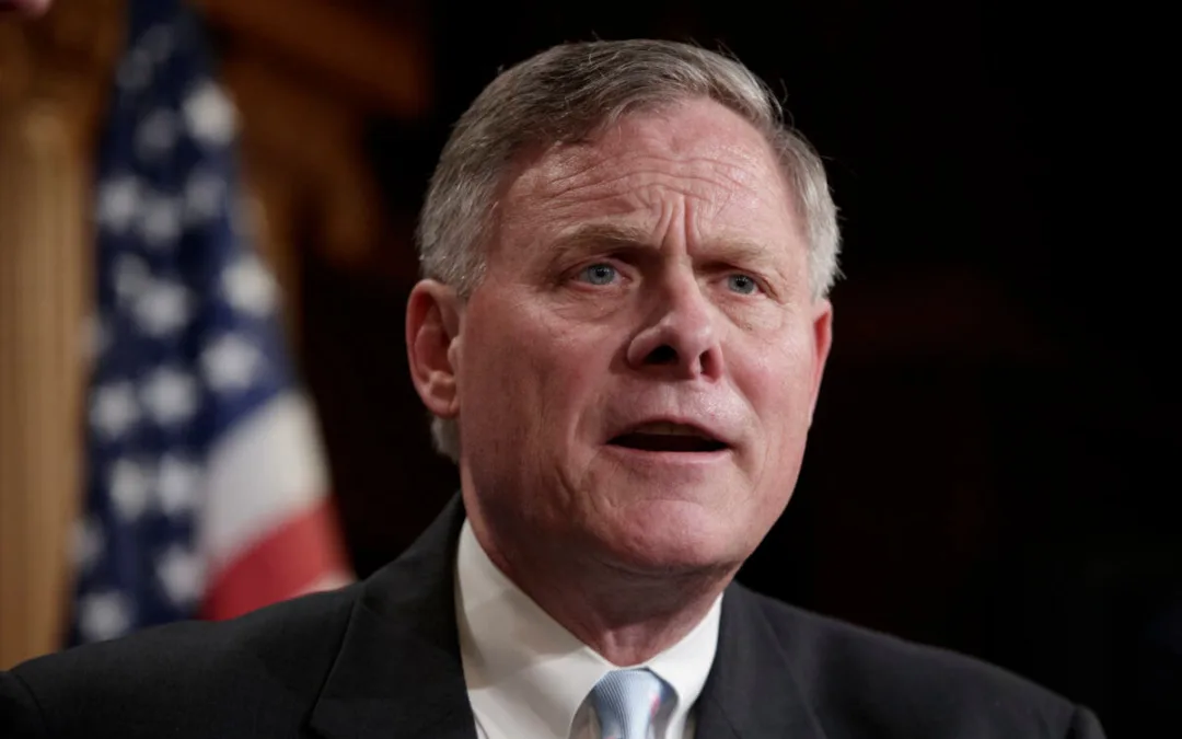 60% of North Carolinians Want Burr to Resign for Dumping Stocks After Coronavirus Briefing