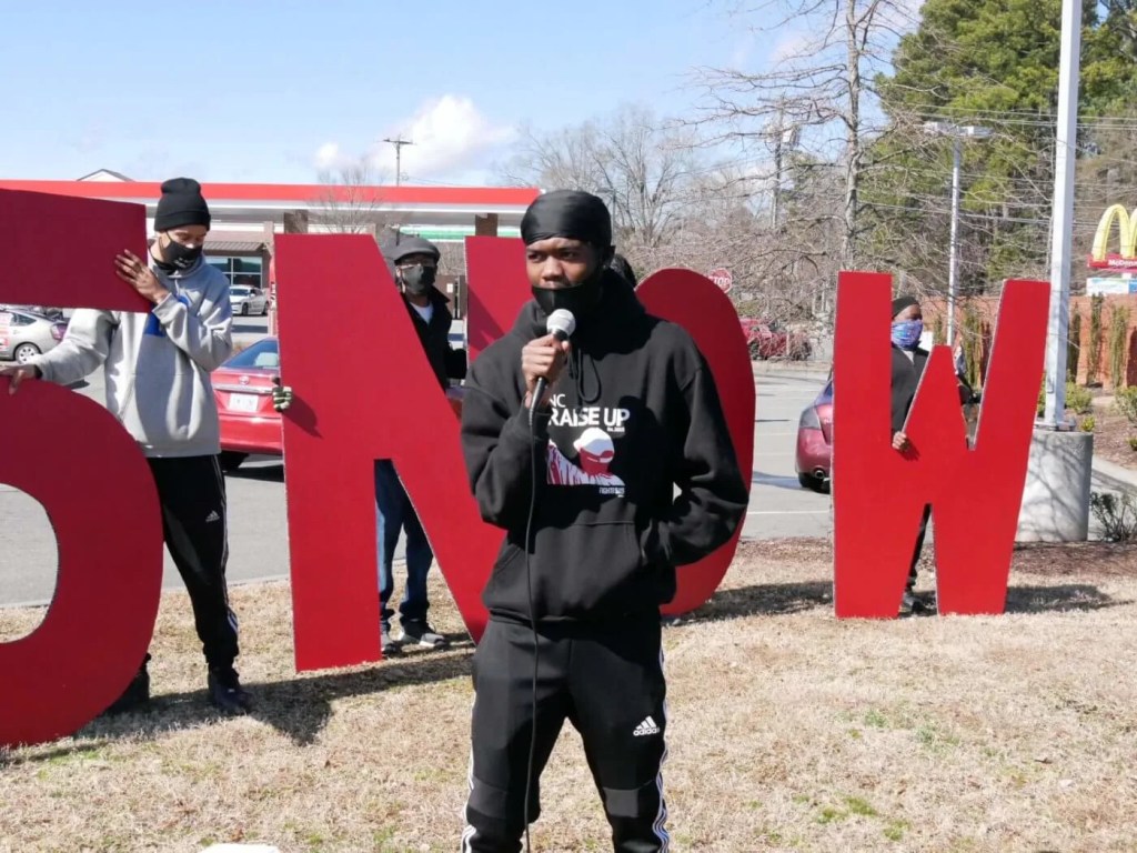 How Gerrymandering and Voter Suppression Affect North Carolina’s Paltry Minimum Wage