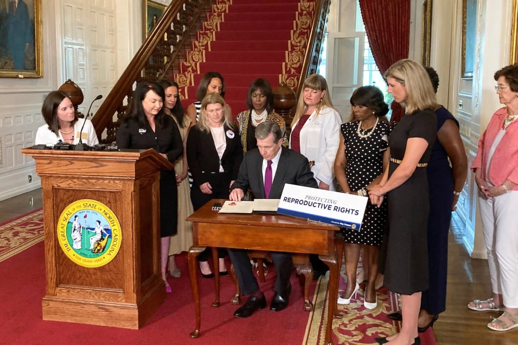 Gov. Cooper Signs Executive Order Bolstering Abortion Access in North Carolina