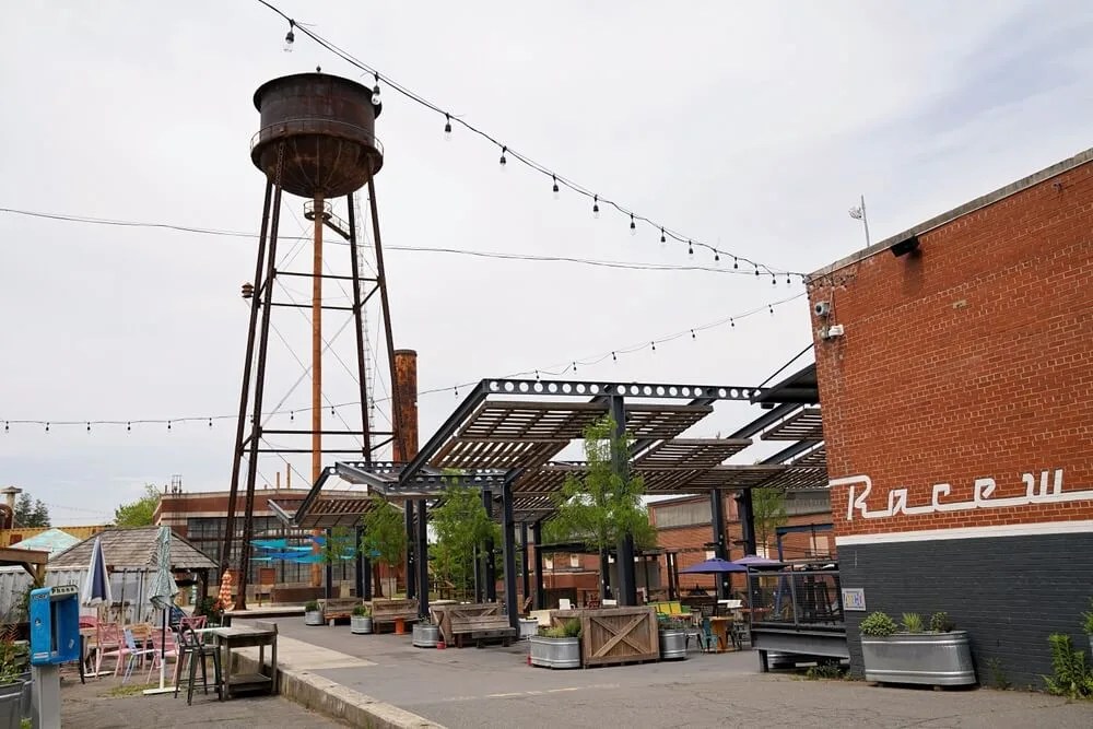 5 Outdoor Dining Options for North Carolina