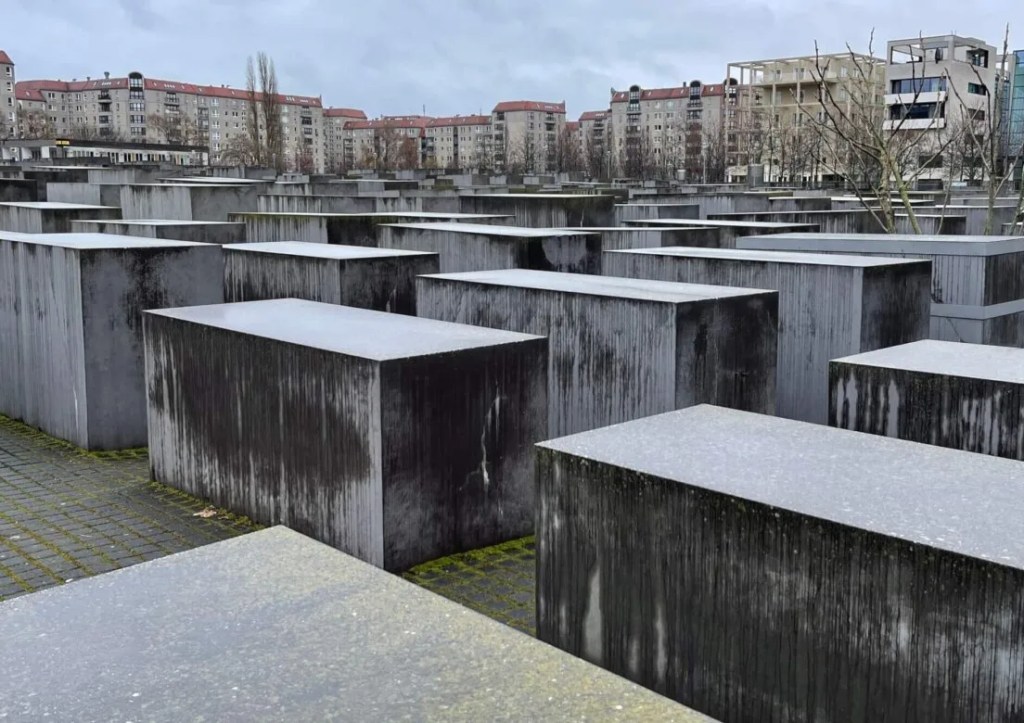 Op-Ed: Studying the Holocaust remains vital to ensuring it never happens again
