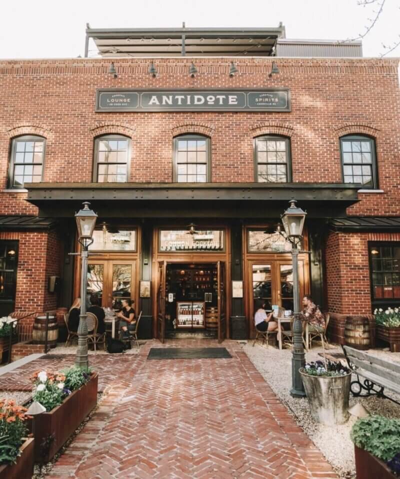 Hidden Near You: How to Find North Carolina’s Best Speakeasies and Secret Bars