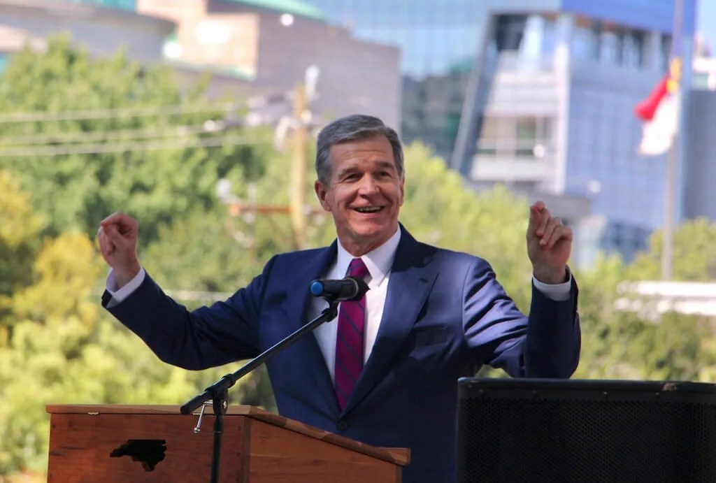 Judges temporarily block NC Republican law that would cause election gridlock