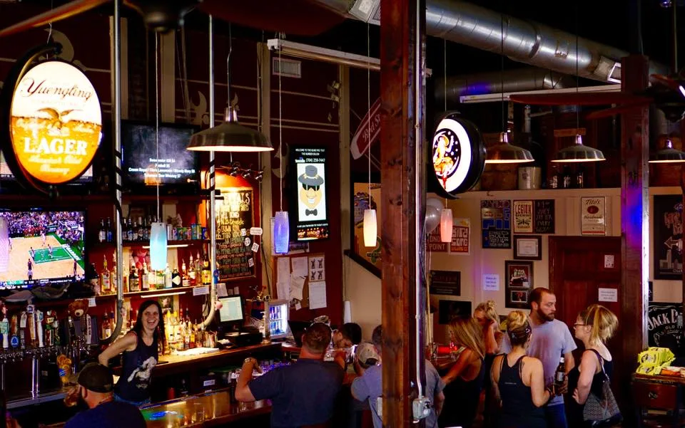 The best locally-owned bars for watching March Madness in Charlotte