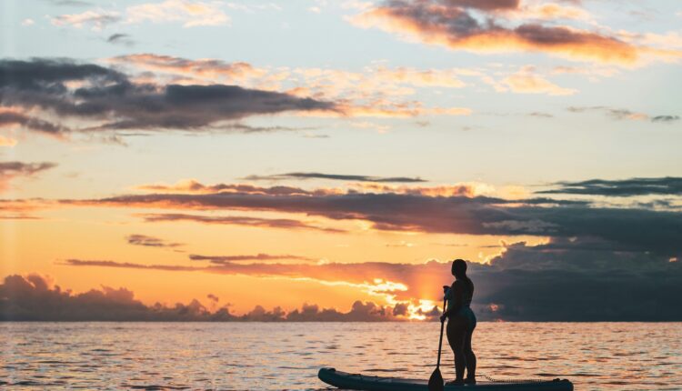 Stand-up paddleboarding at Lake James State Park: What to know