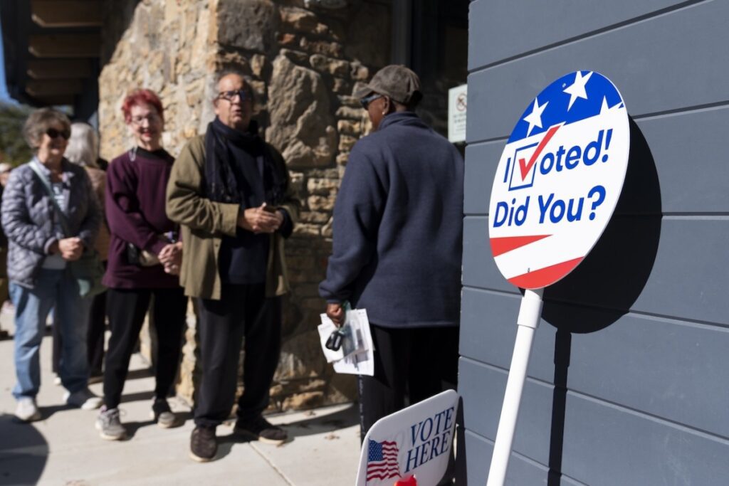 VOTING - Cardinal & Pine