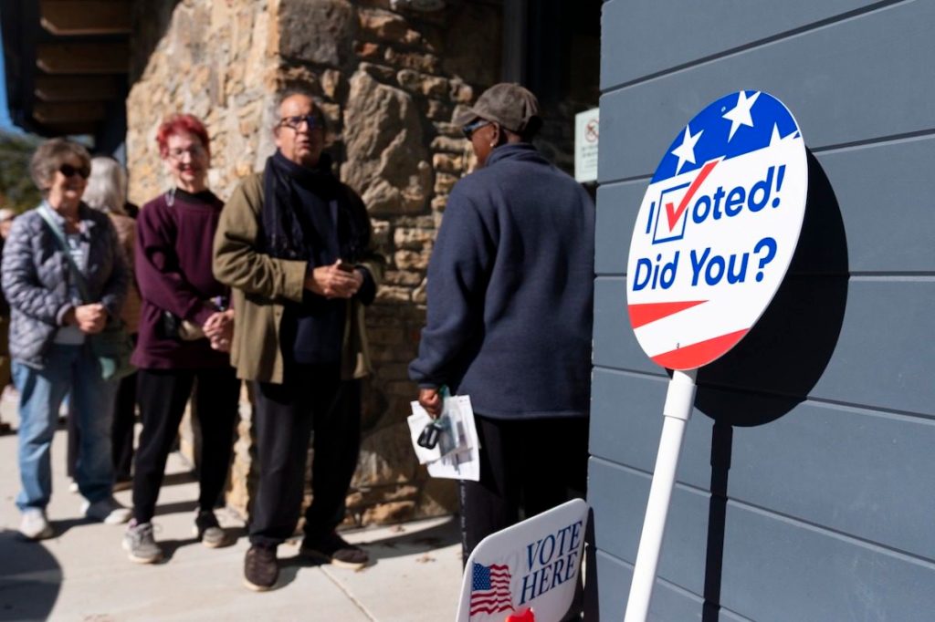 Judge blocks Republican effort to remove 225,000 voters from the NC’s rolls 