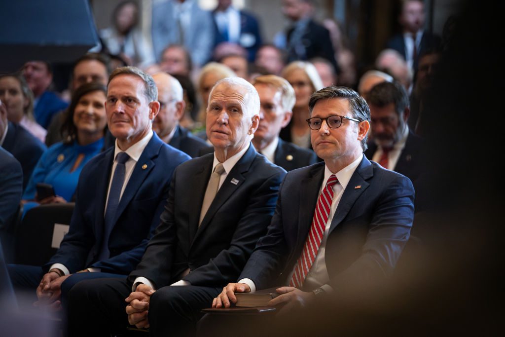 Opinion: After Helene relief lies, Republicans are out of time to do the right thing about Trump