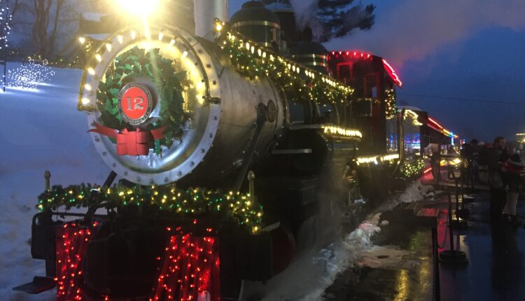 Hop aboard 8 holiday train rides in North Carolina