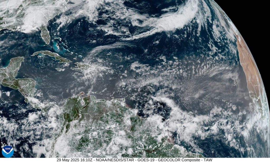 As hurricane season arrives, a new tropical cyclone tracker helps to predict dangerous storms in North Carolina