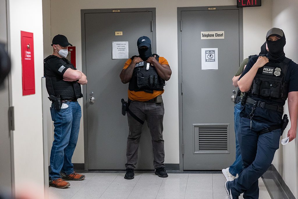 ICE is deporting immigrants who show up for hearings. A lawsuit aims to stop that. ICE is deporting immigrants who show up for hearings. A lawsuit aims to stop that.