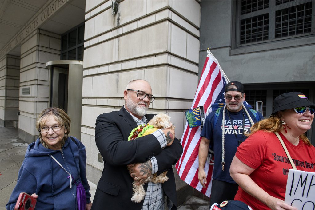 North Carolina Army veteran who burned American flag near White House pleads not guilty to federal charges