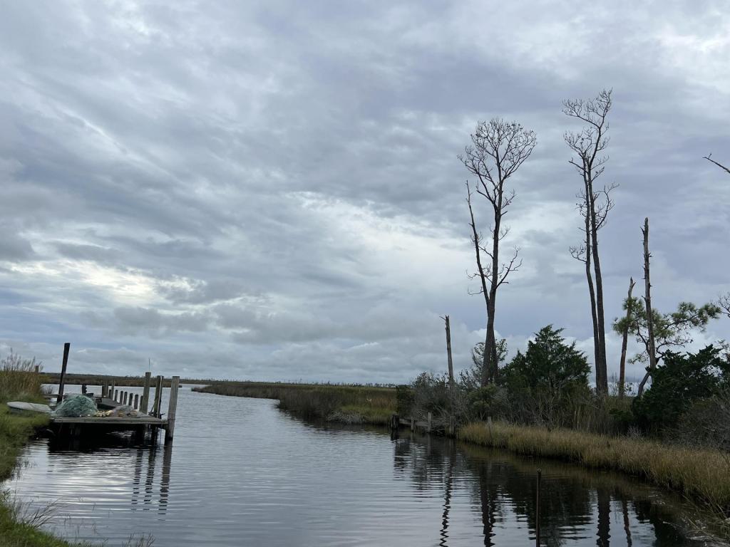 🤔 Name the location of this historic NC cabin