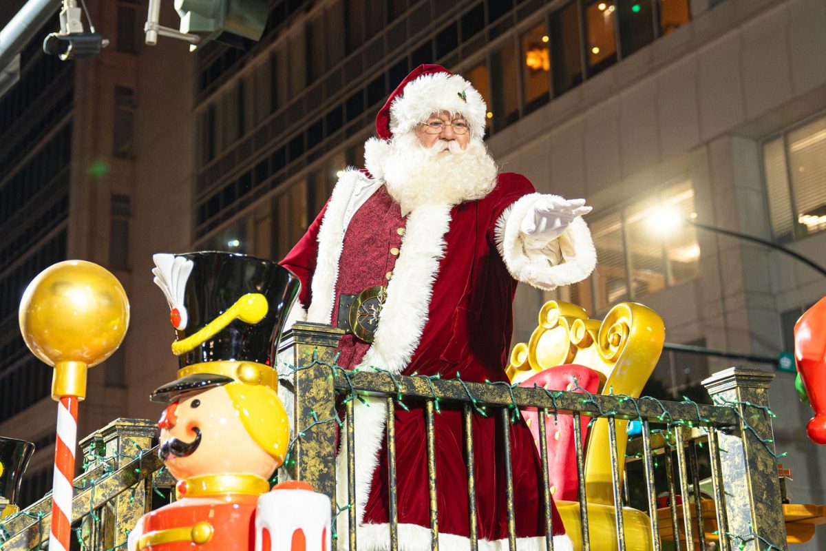 3 things happening in NC this week: Thanksgiving parades and Christmas comes early