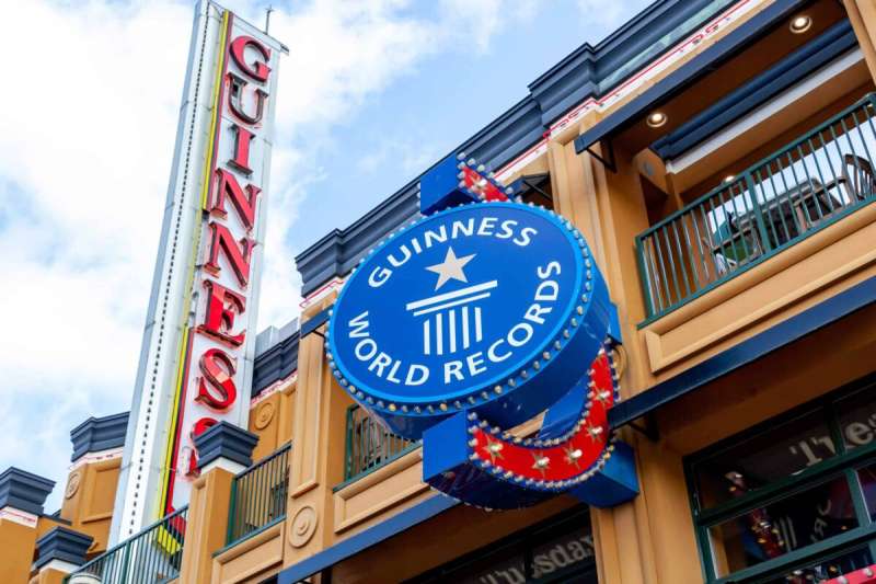North Carolina is known for many things, such as its natural beauty, barbecue, and craft beer scene, but the Tar Heel State also holds several Guinness World Records for massive baked goods and burgers, impressive physical feats, and quirky collections.