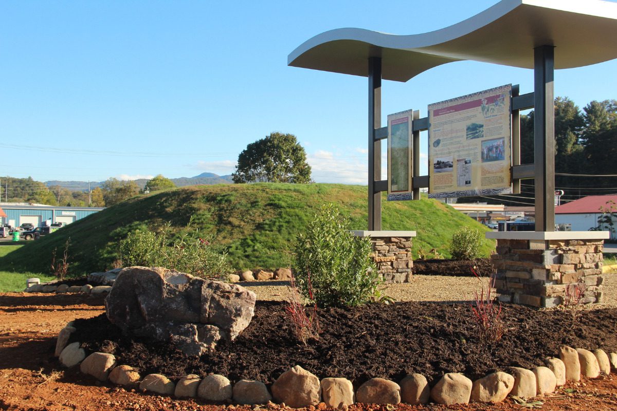 NC town to return land to Cherokee