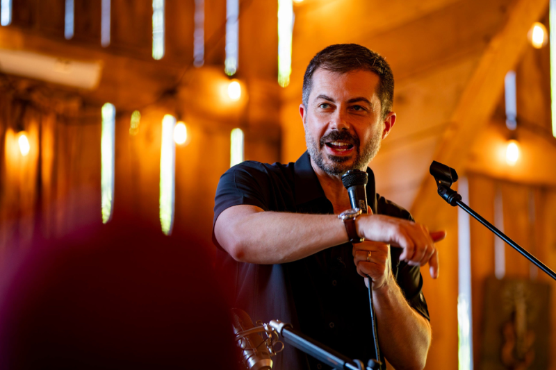 Pete Buttigieg packs barn for rural Democrat Jamie Ager in competitive NC congressional district
