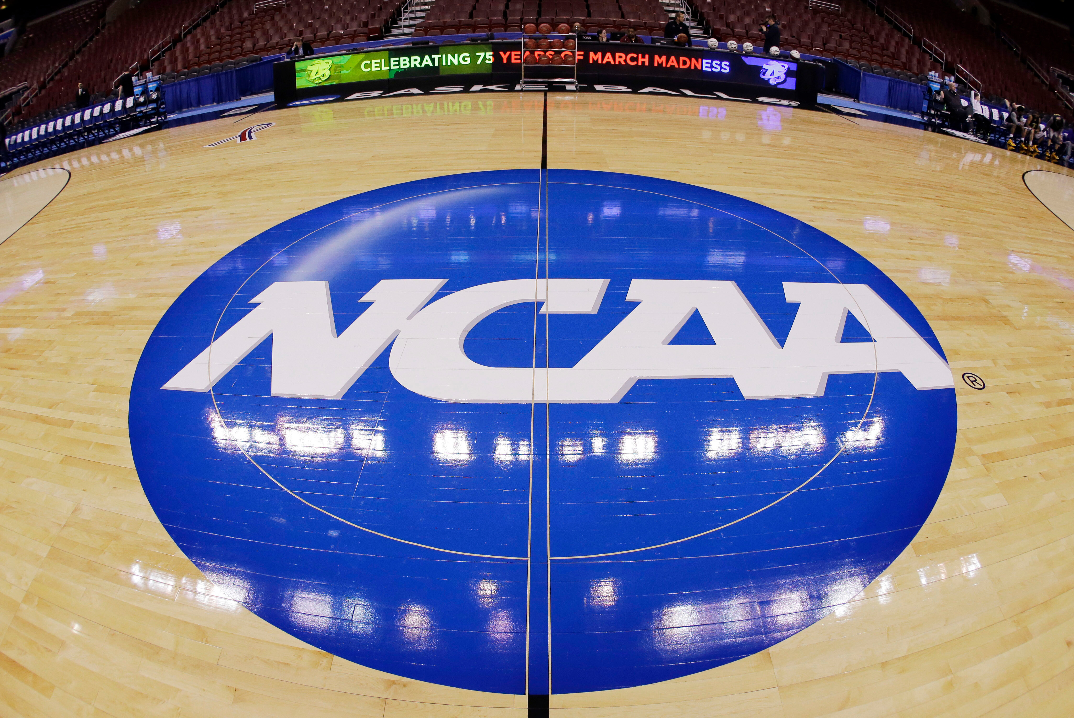 North Carolina man sentenced to 6 years in prison for fixing college basketball games